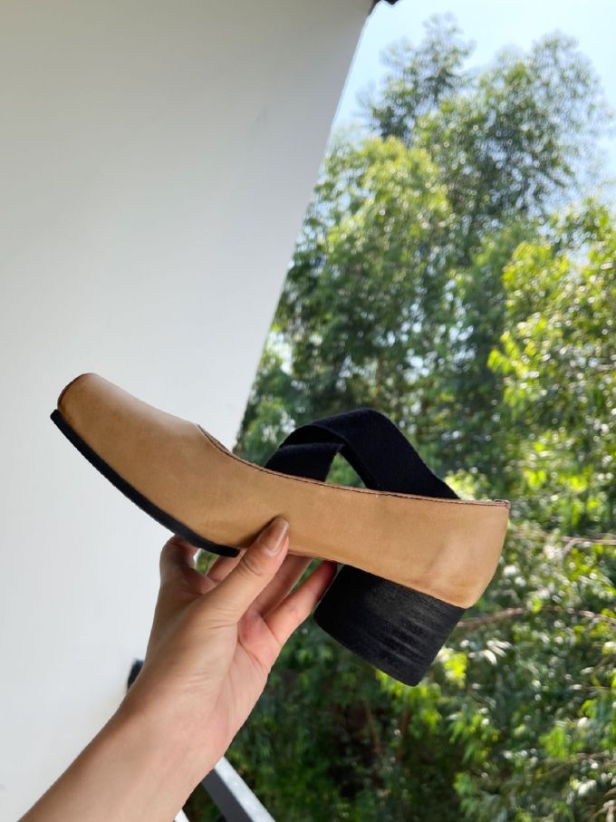 粗跟 中跟 低帮 松紧带 浅口鞋 皮革 