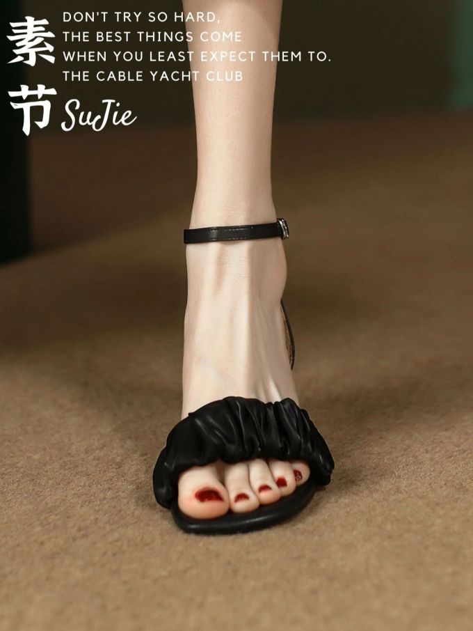 圆头 袢扣 皮革 