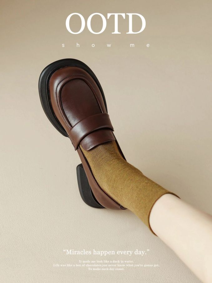 圆头 低帮 深口鞋 皮革 