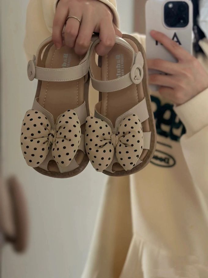 圆头 袢扣 中口鞋 皮革 