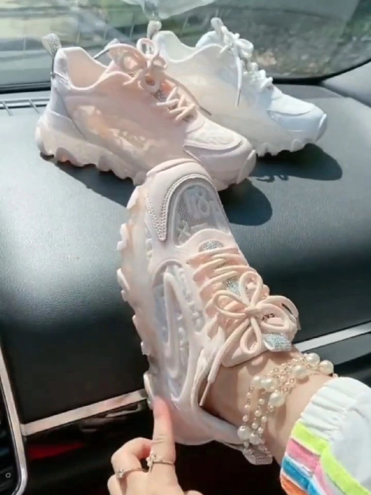 低帮 系带  - VALI鞋履AI设计主图