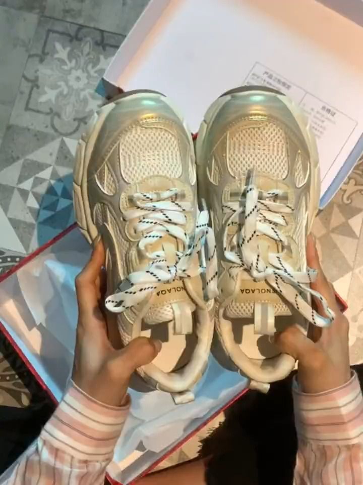 厚底 圆头 低帮 系带 深口鞋  - VALI鞋履AI设计主图