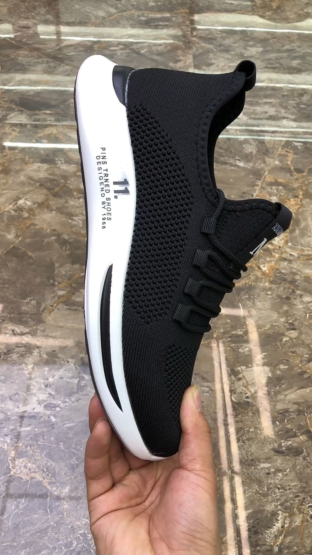 平底 尖头 低帮 系带 深口鞋 网面  - VALI鞋履AI设计主图