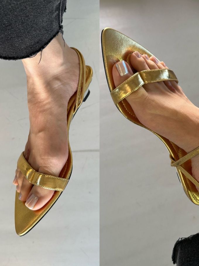 尖头 低帮 袢扣 浅口鞋 