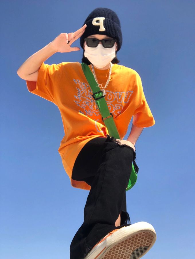 针织面料 H型 圆形领 文字图案 印花 棒冰橙 蓝黑色 潮牌 