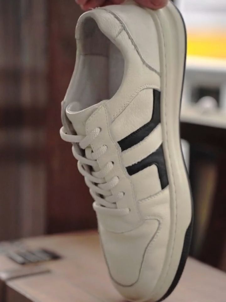 低帮 系带 皮革  - VALI鞋履AI设计主图