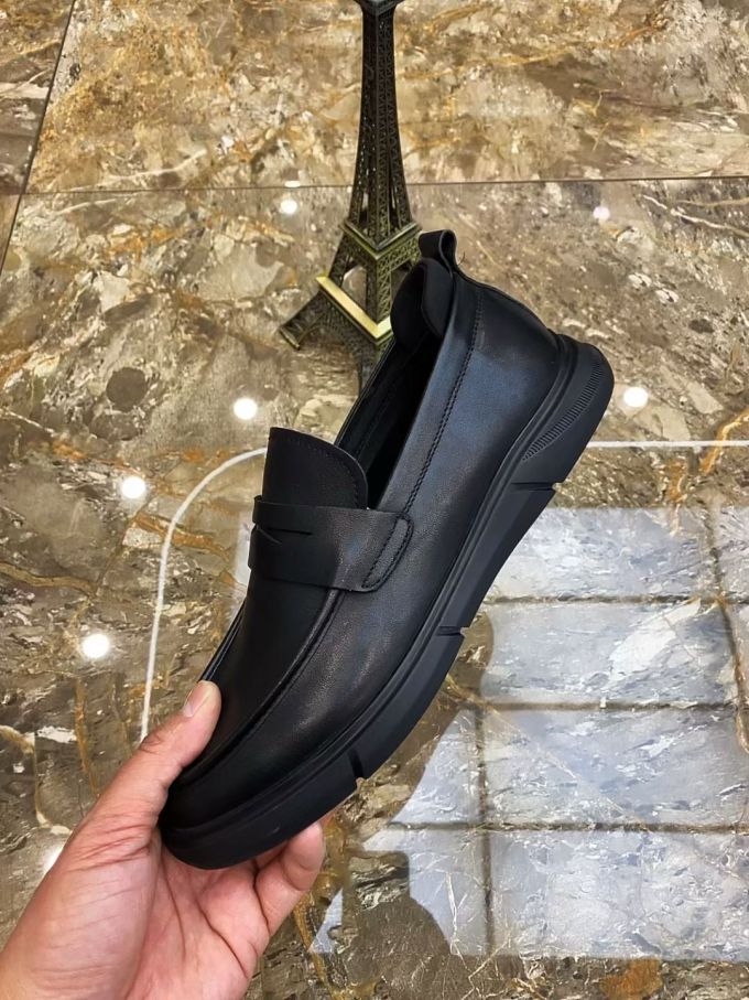 圆头 低帮 一脚蹬 深口鞋 皮革 