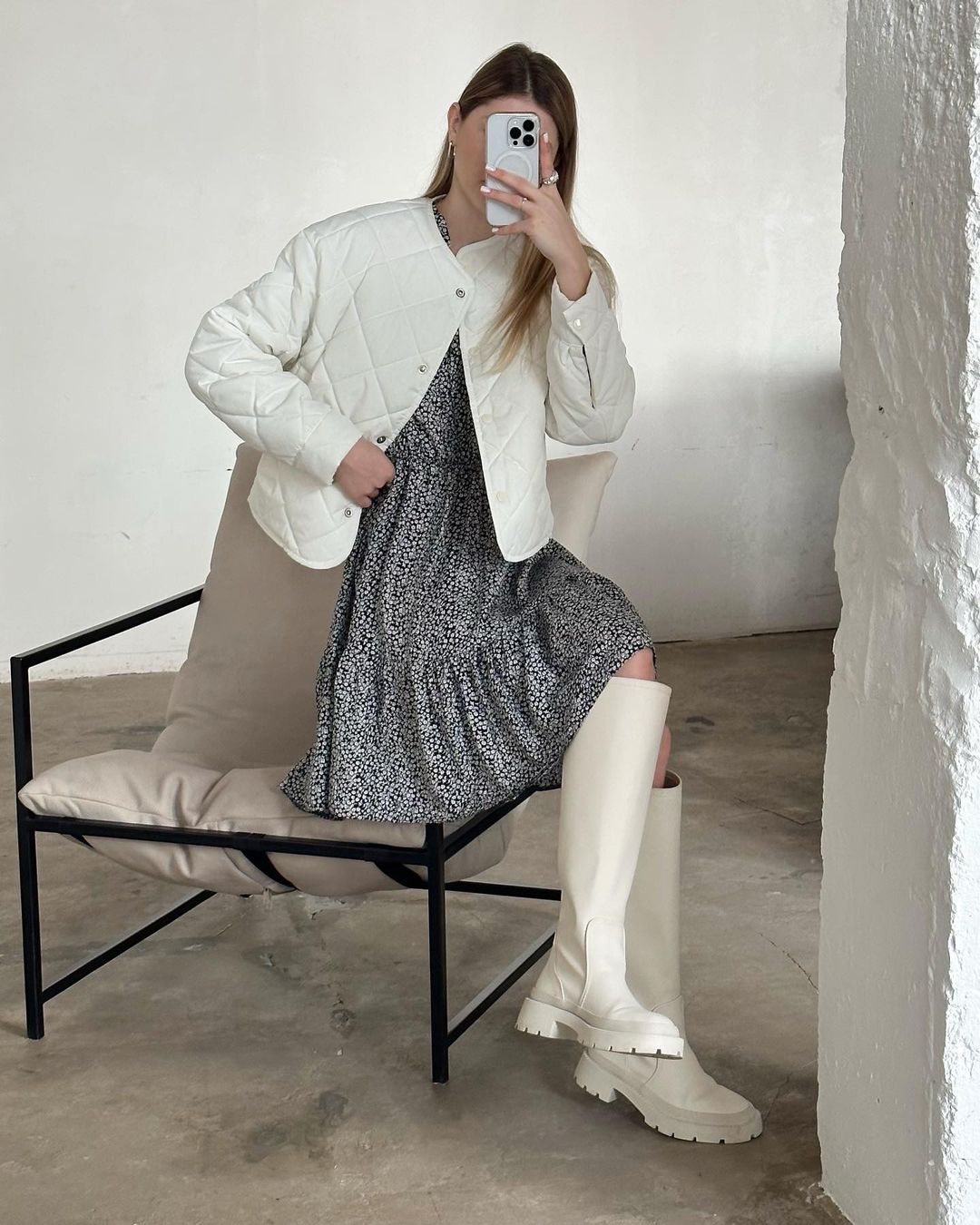 雪纺 A型 V领 碎花 抽褶 印花 踢踏舞鞋色  - VALI鞋履AI设计主图