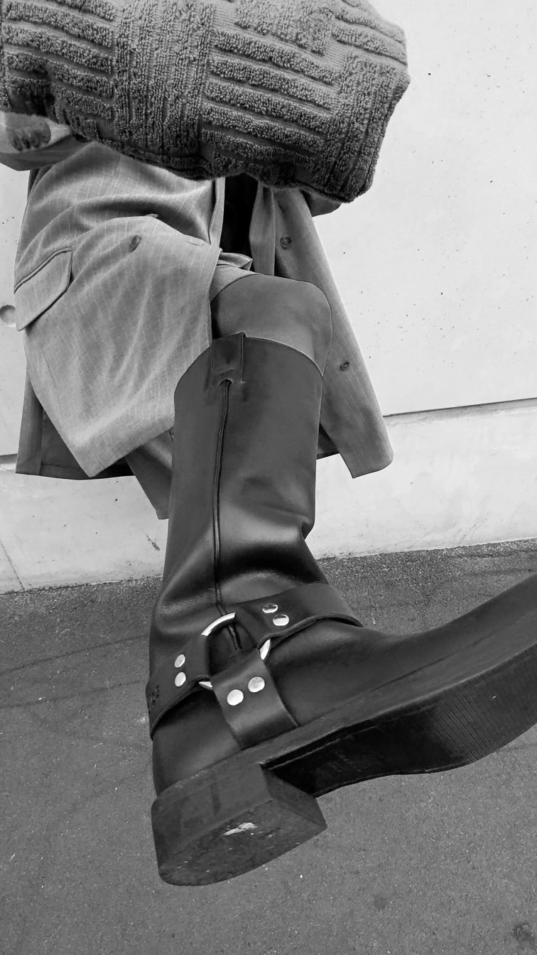  - VALI鞋履AI设计主图