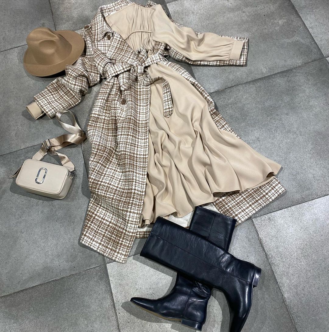 X型 格纹/菱格 打结-扭结 抽褶 拼接 天鹅白 沙色金币 本布腰带 基础扣饰 都市  - VALI鞋履AI设计主图