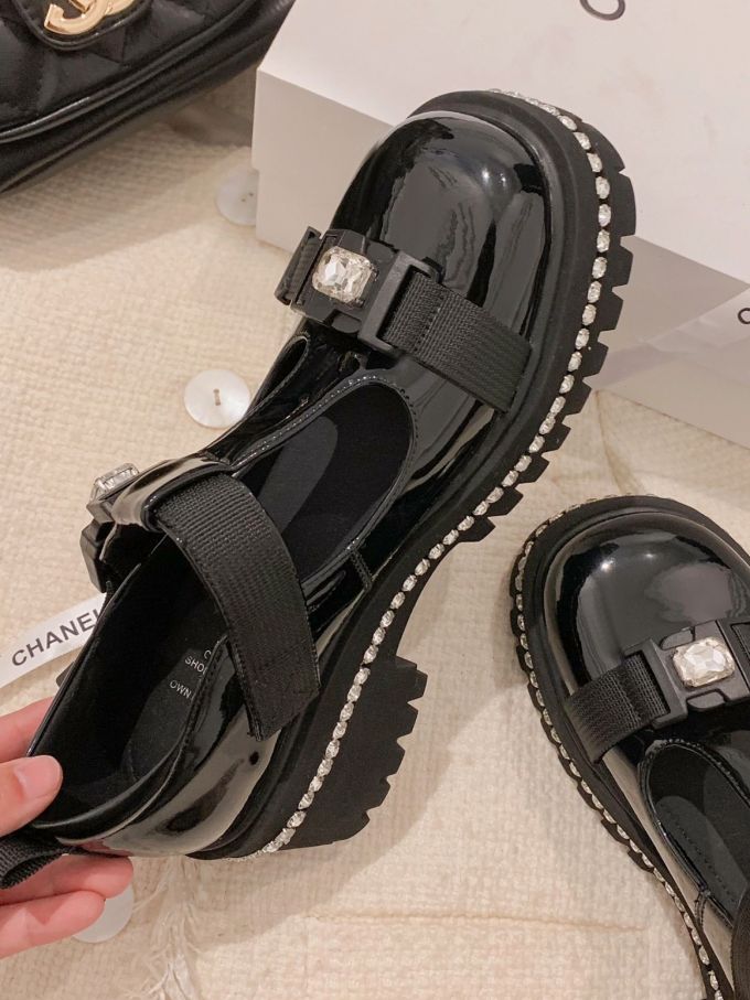 厚底 圆头 插扣 中口鞋 