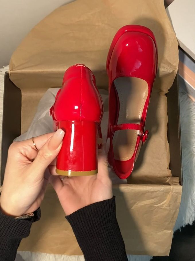 圆头 袢扣 中口鞋 皮革 