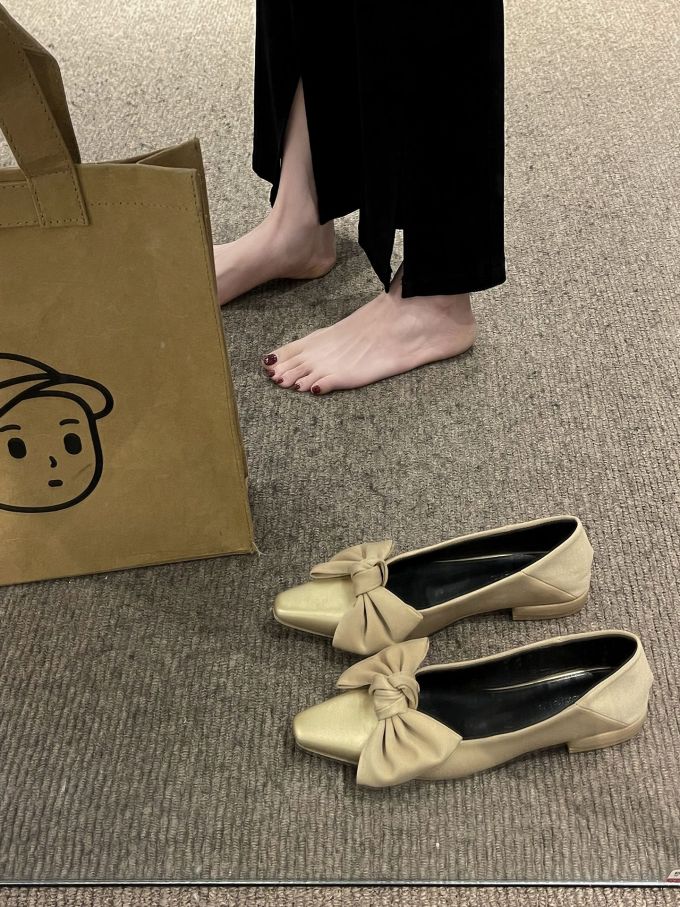 尖头 一脚蹬 浅口鞋 皮革 