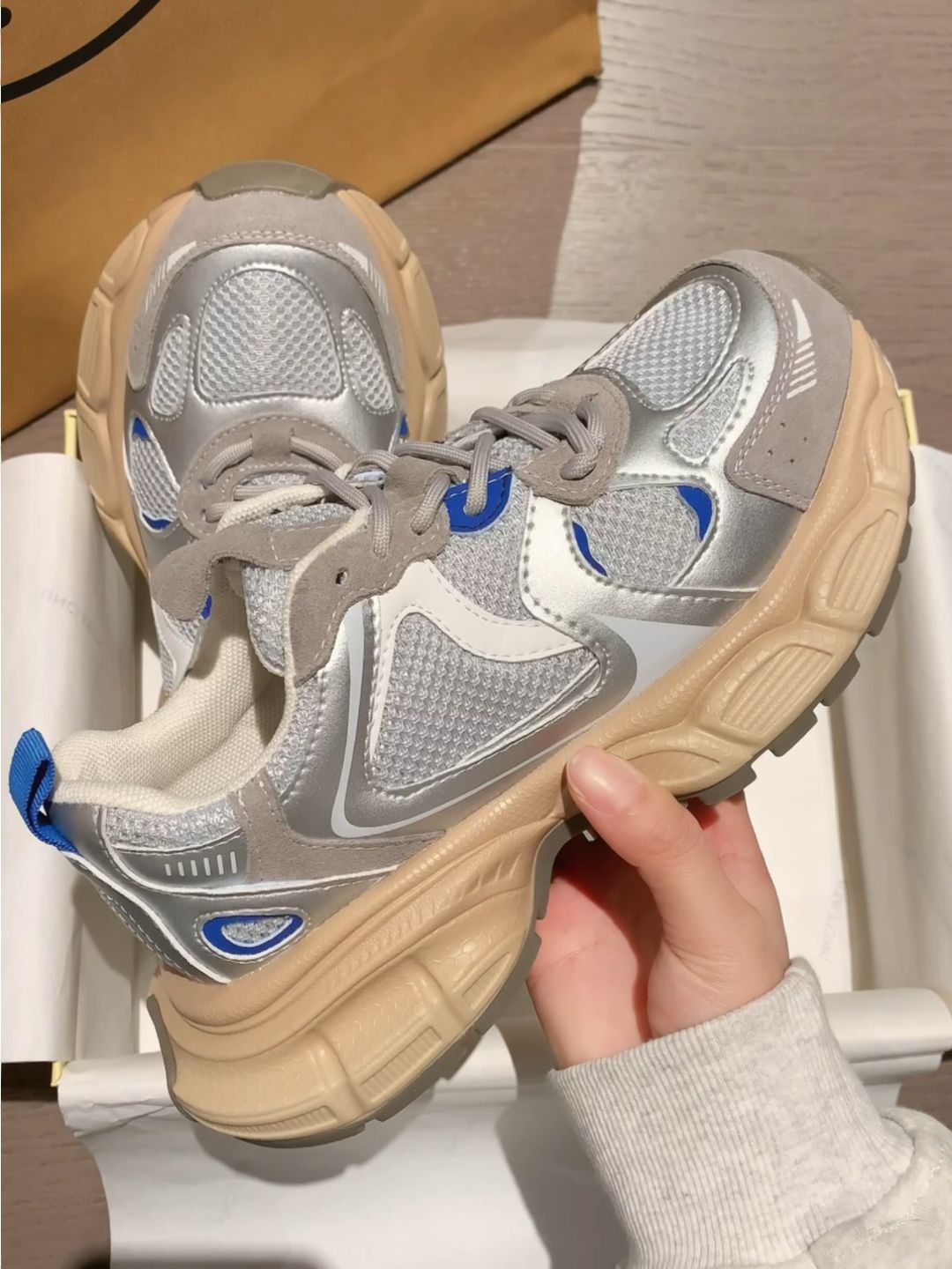 低帮 系带  - VALI鞋履AI设计主图