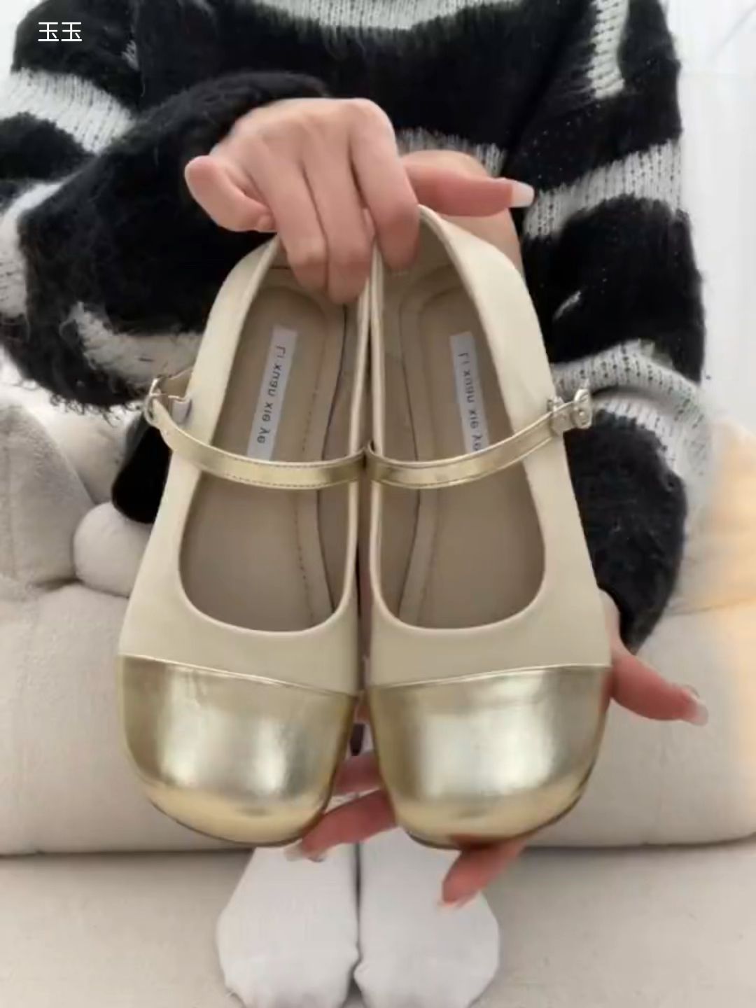 方头 袢扣 中口鞋 皮革  - VALI鞋履AI设计主图