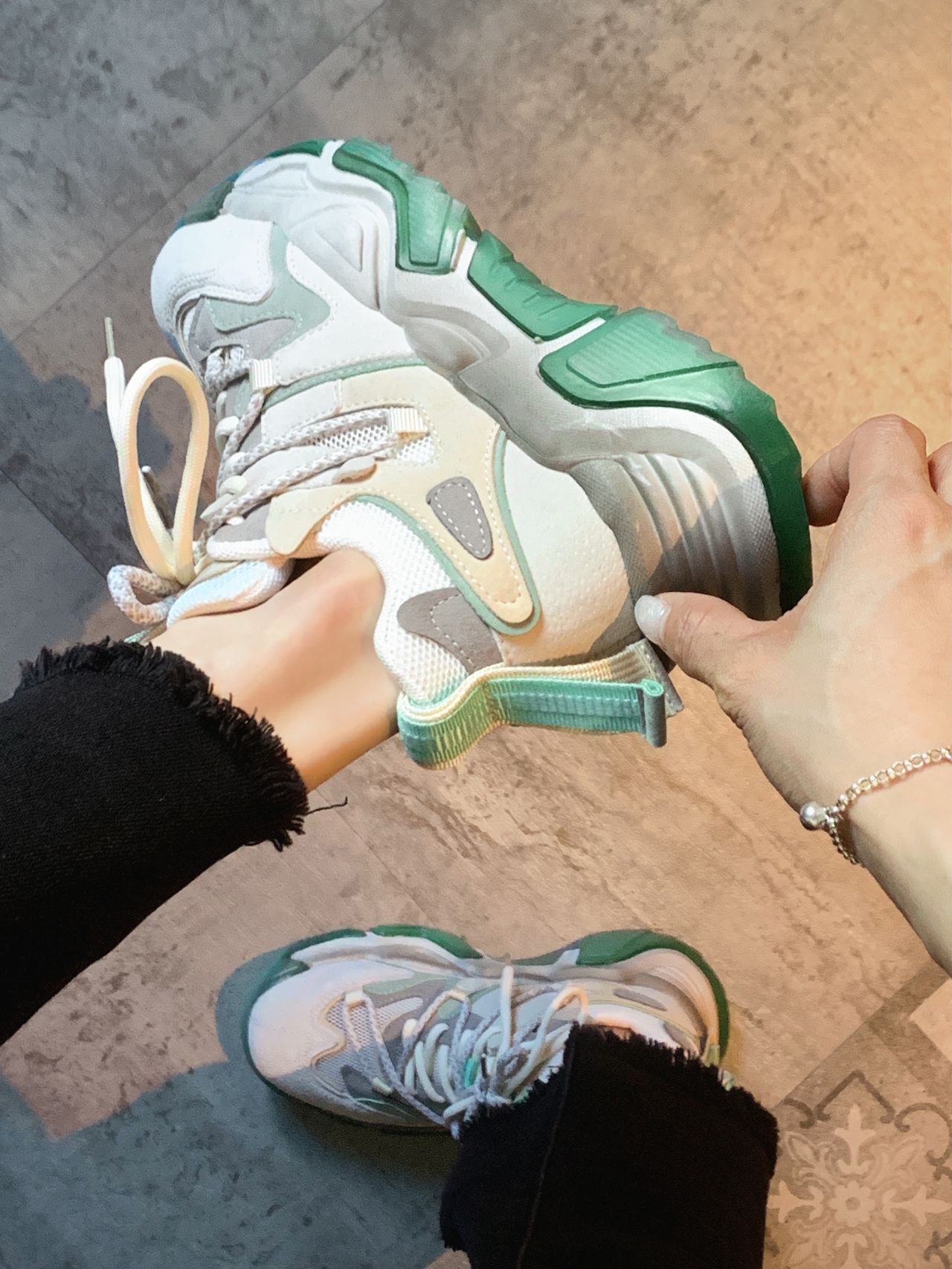 低帮 系带  - VALI鞋履AI设计主图