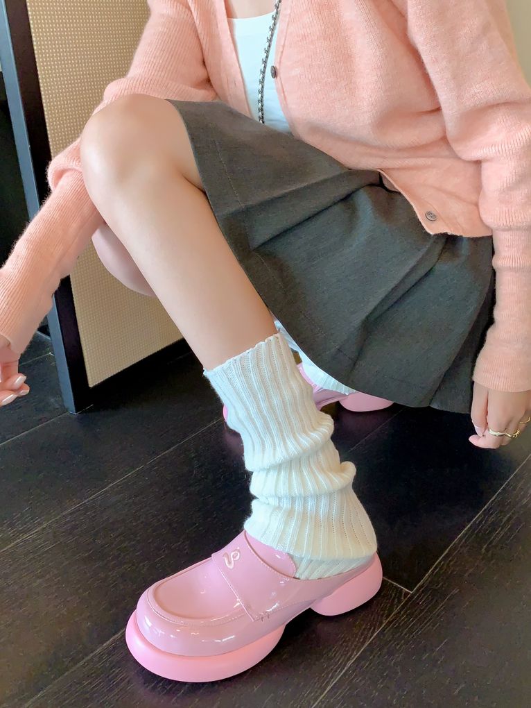 棉麻 V领 巧克力棕色 海盗黑 暗影灰色 基础扣饰 都市  - VALI鞋履AI设计主图