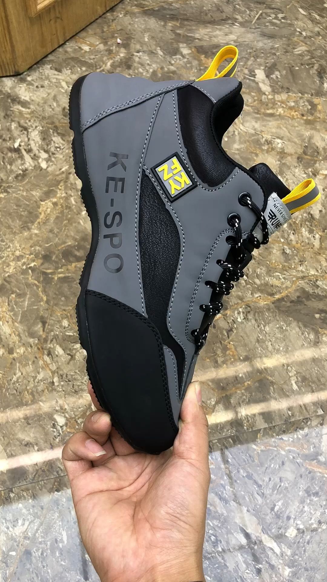 低帮 系带 皮革  - VALI鞋履AI设计主图