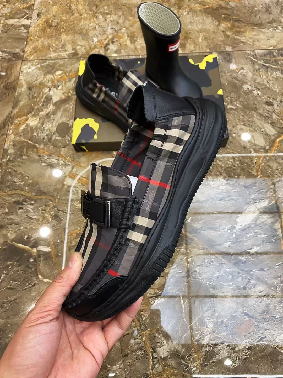 低帮 插扣  - VALI鞋履AI设计主图