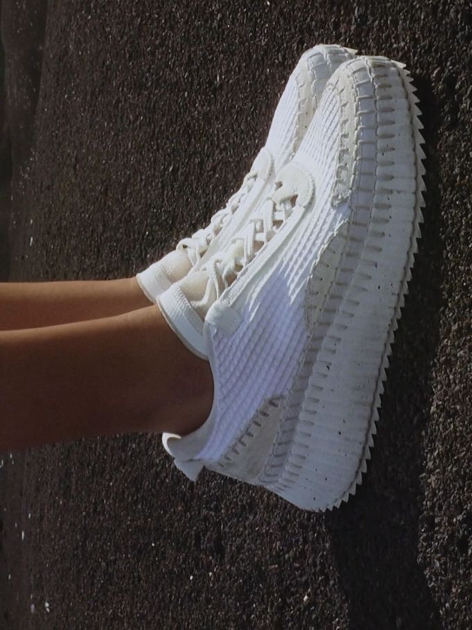 低帮 系带 网面 