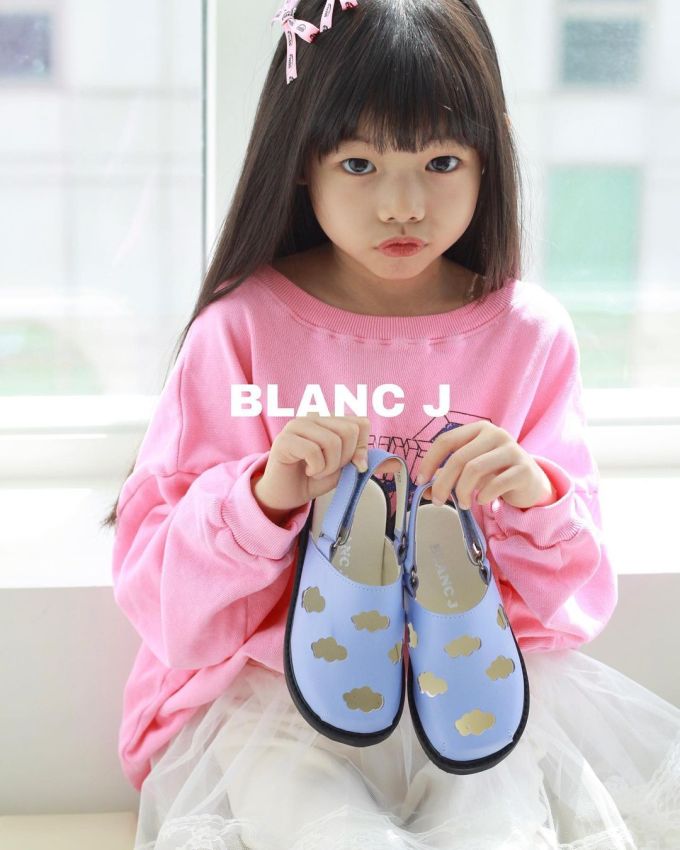 针织面料 H型 圆形领 卡通次元 文字图案 印花 紫香囊粉 粉紫色 