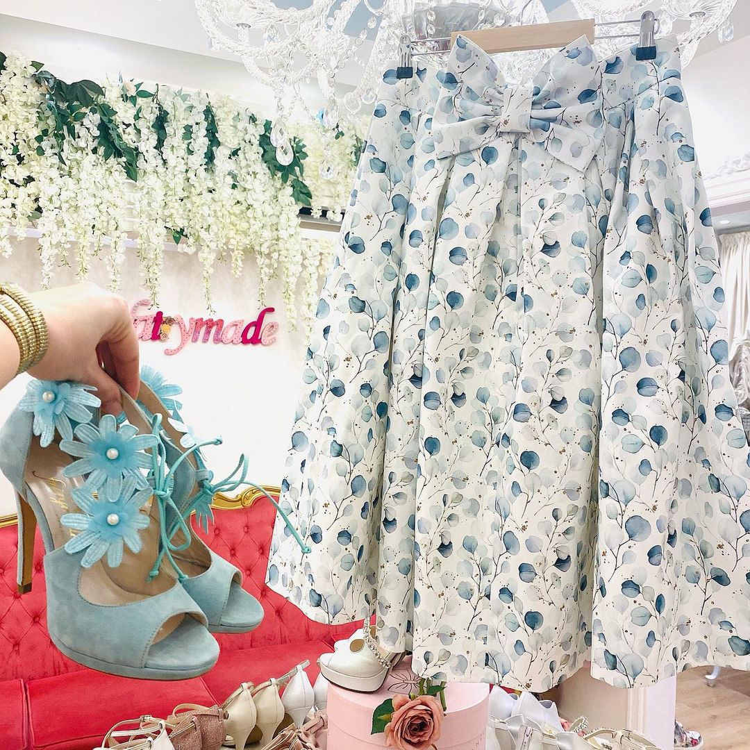 棉麻 A型 植物/花卉 碎花 印花 黎明蓝 云白 月光灰色  - VALI鞋履AI设计主图