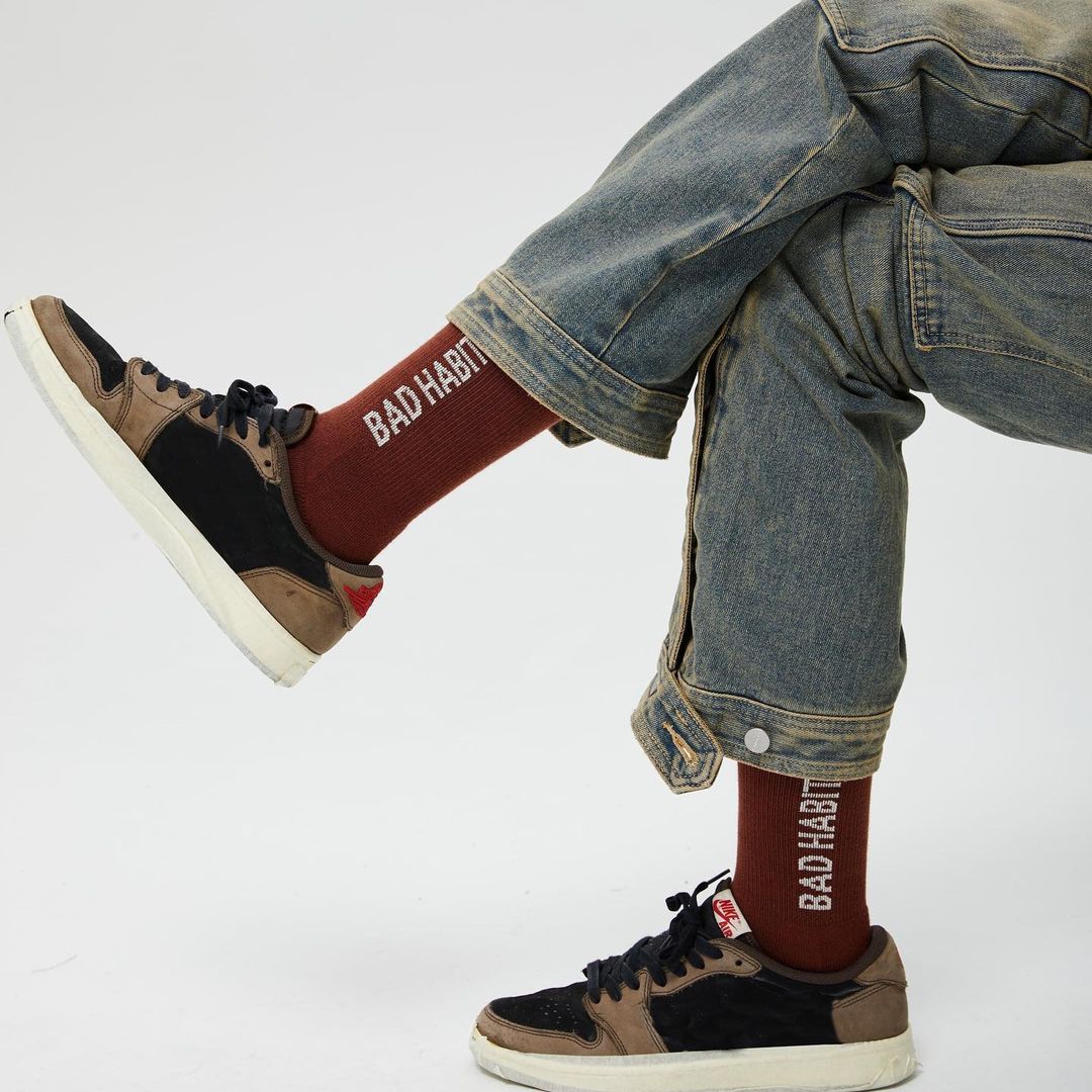 牛仔面料 洗水 海盗黑 青铜色 前卫  - VALI鞋履AI设计主图