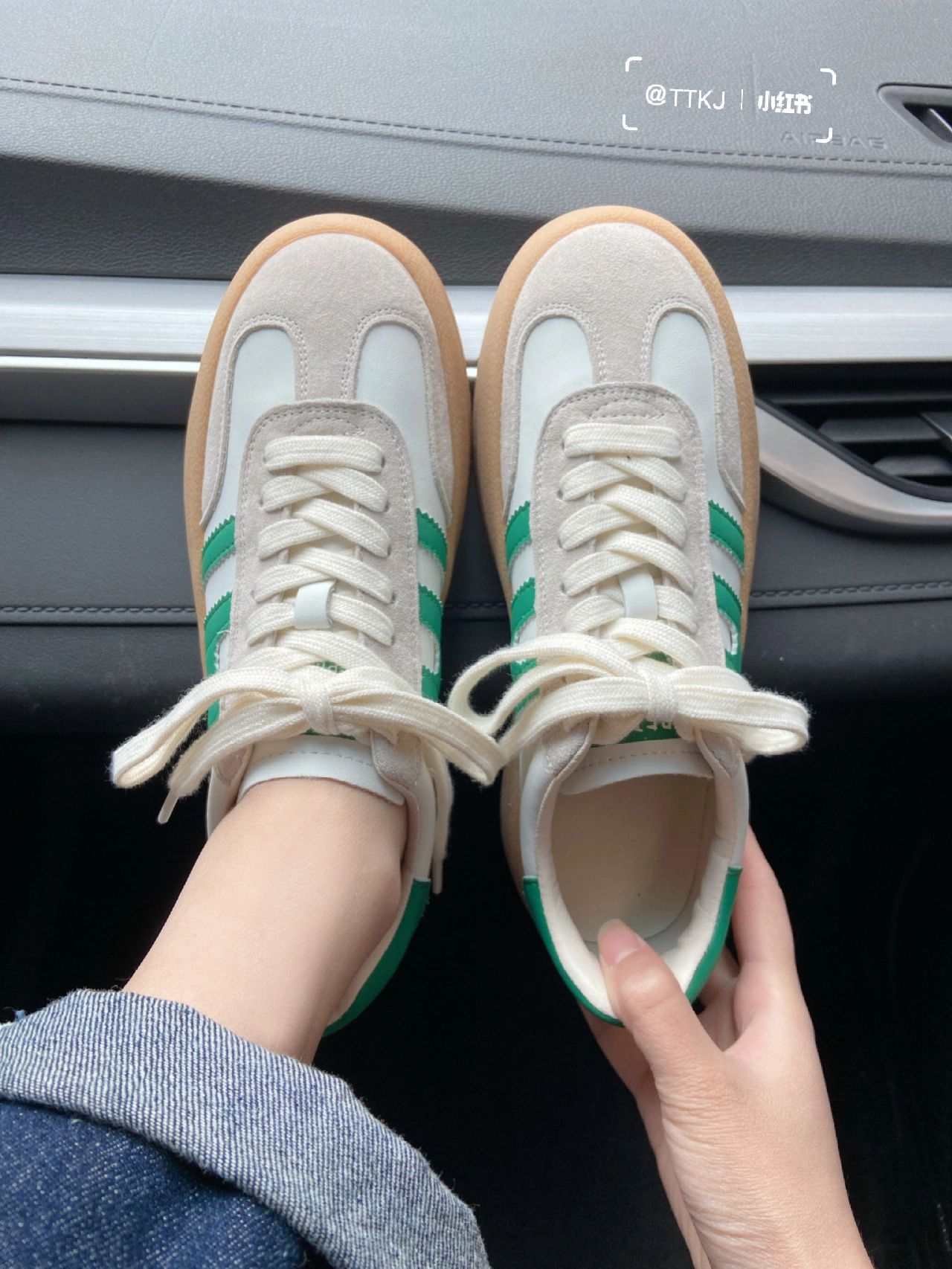 系带  - VALI鞋履AI设计主图