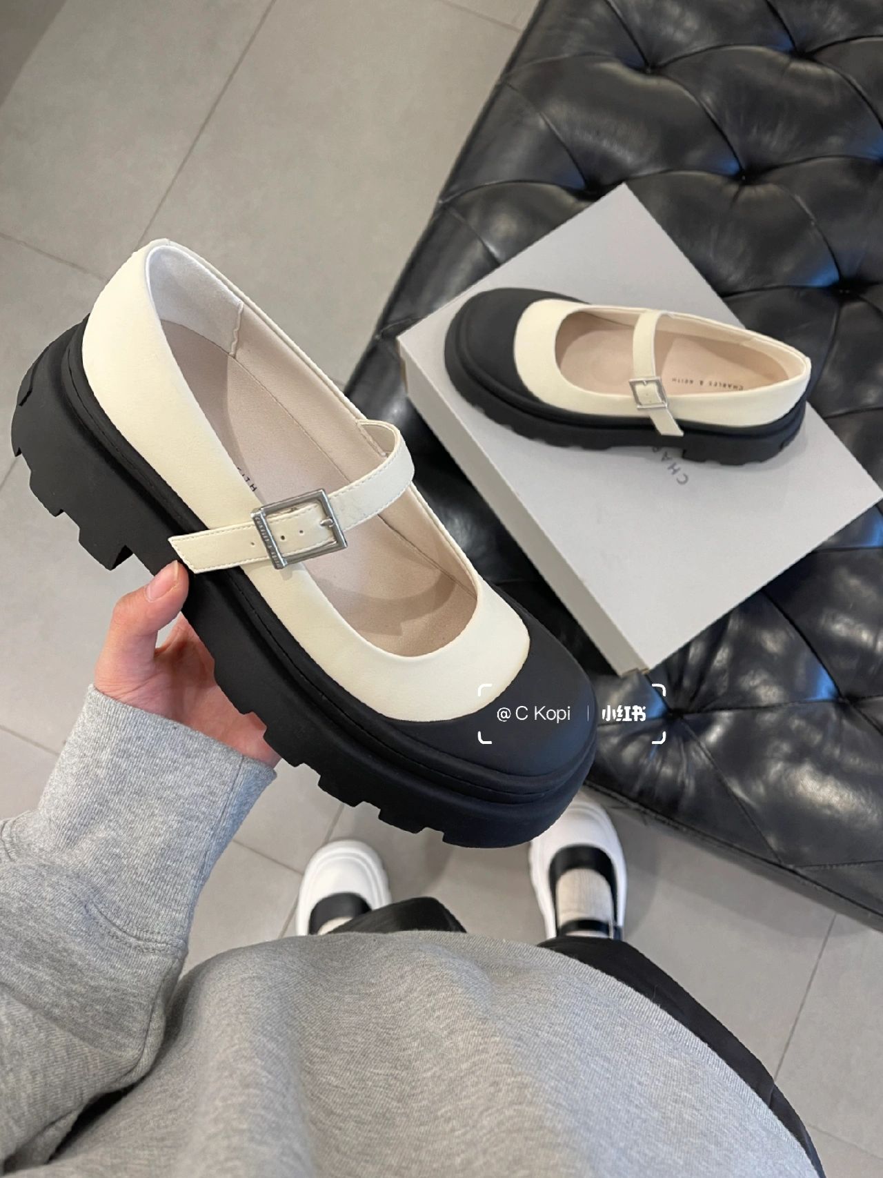 厚底 圆头 袢扣 中口鞋 皮革  - VALI鞋履AI设计主图