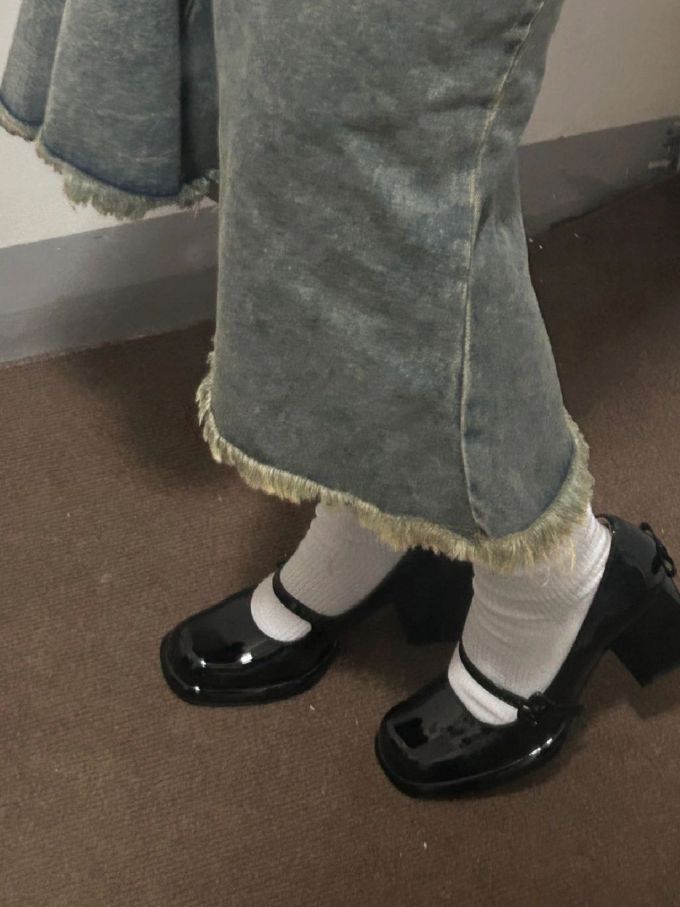 圆头 中口鞋 皮革 