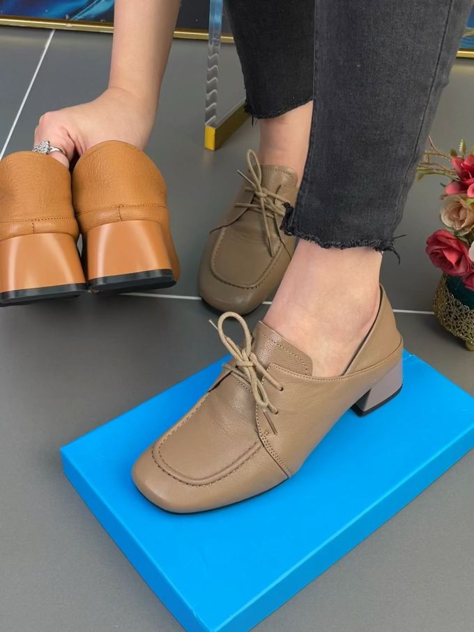 低跟 粗跟 方头 低帮 系带 深口鞋 皮革 