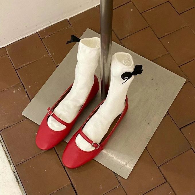 圆头 低帮 袢扣 浅口鞋 皮革 