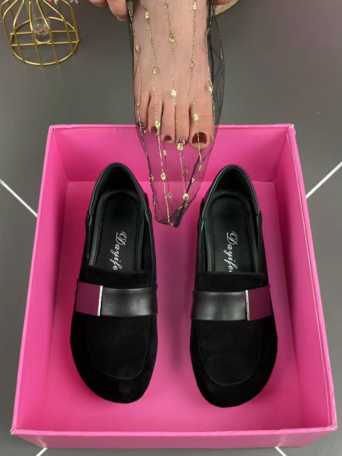 圆头 低帮 一脚蹬 深口鞋 皮革 