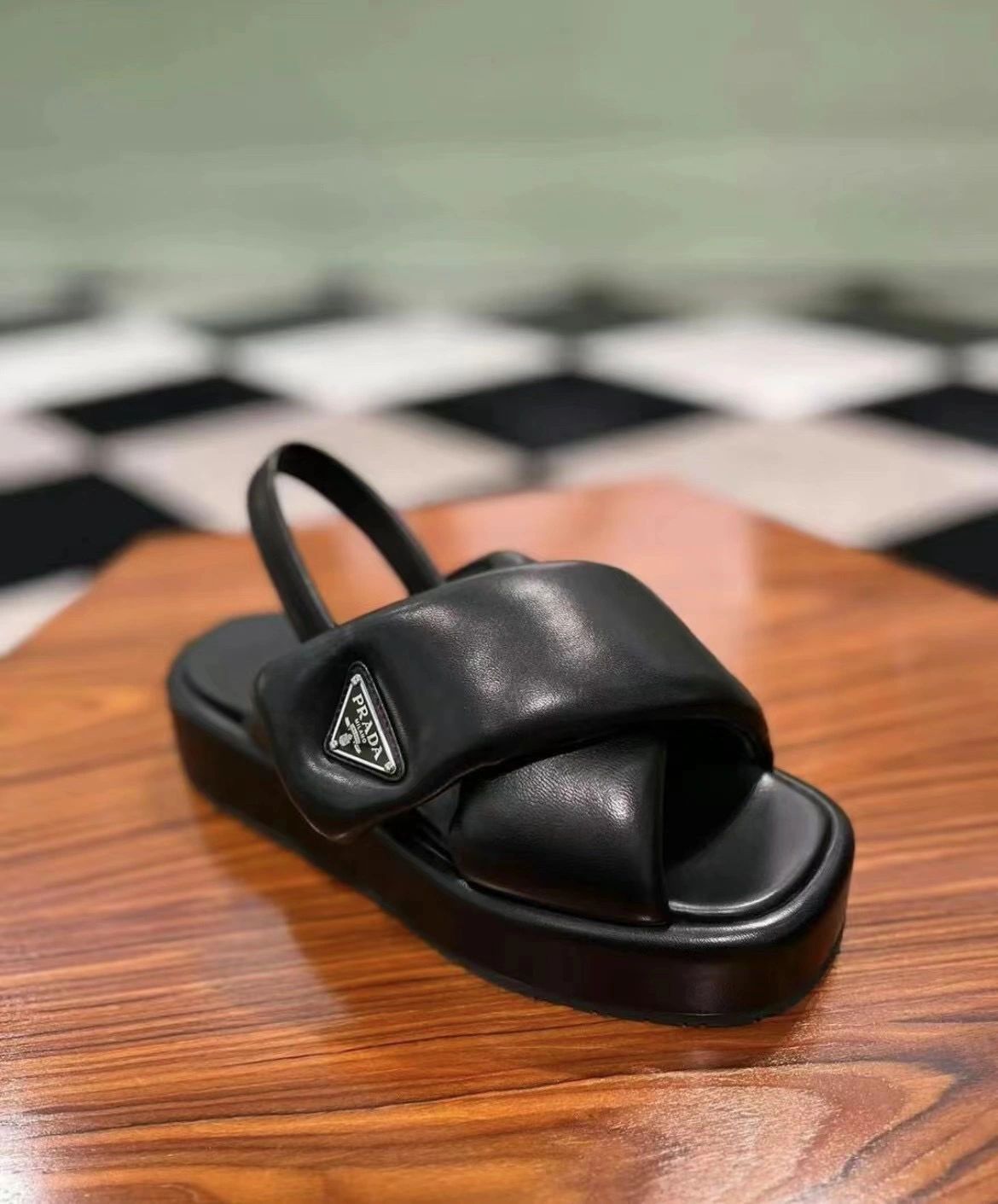 无帮 皮革  - VALI鞋履AI设计主图