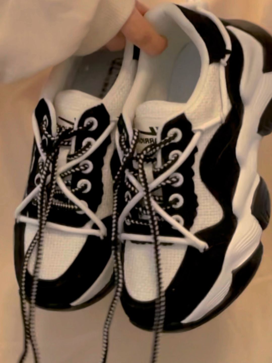 低帮 系带  - VALI鞋履AI设计主图