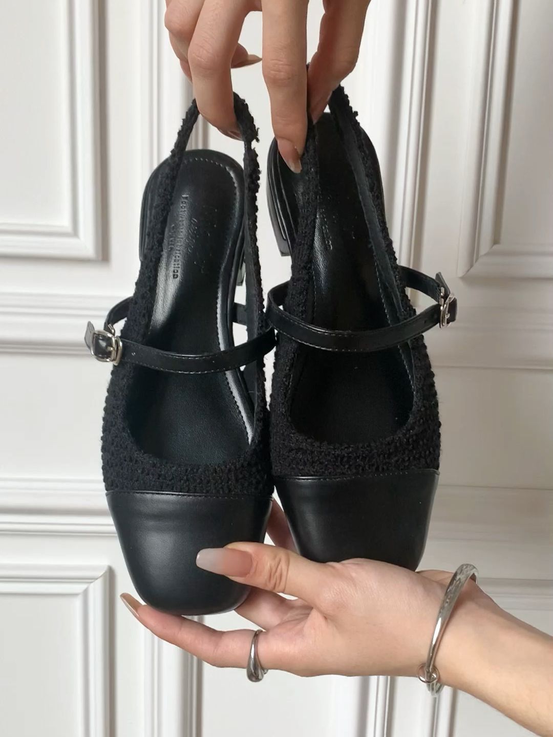 圆头 袢扣 中口鞋 皮革  - VALI鞋履AI设计主图