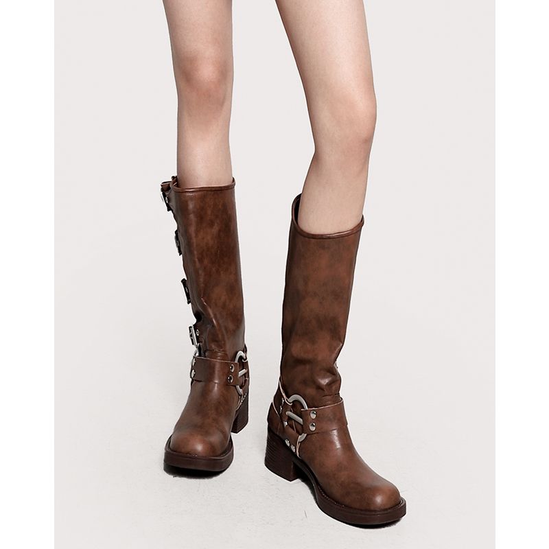 中跟 粗跟 圆头 皮革  - VALI鞋履AI设计主图