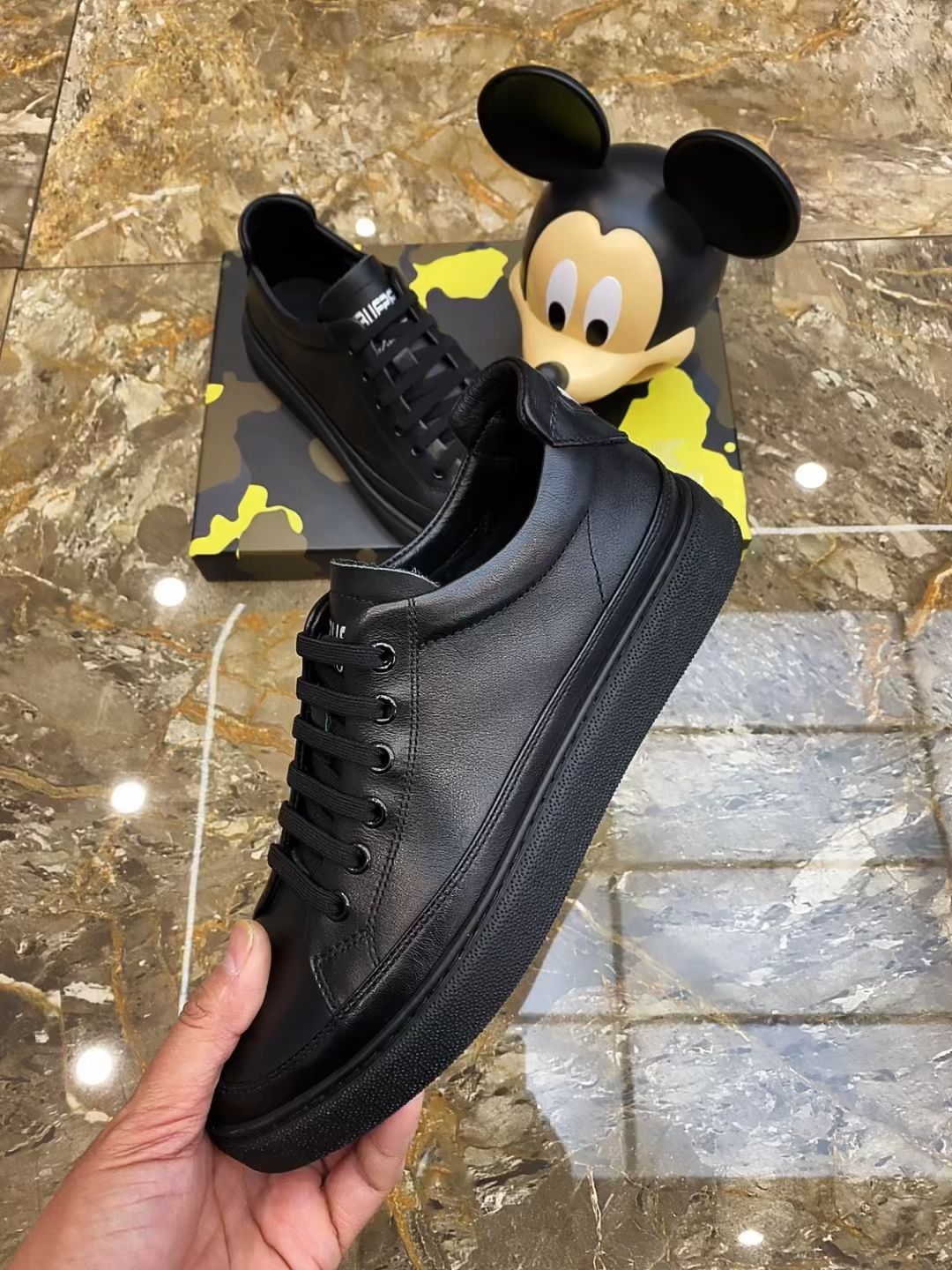 低帮 系带 皮革  - VALI鞋履AI设计主图