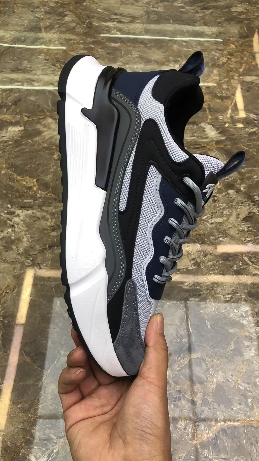 低帮 系带  - VALI鞋履AI设计主图