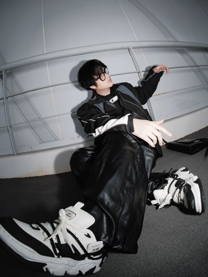 皮革面料 H型 踢踏舞鞋色 前卫 