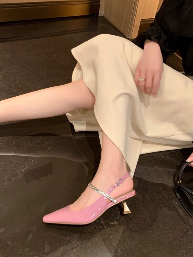 A型 沙灰色 苹果花色 都市  - VALI鞋履AI设计主图