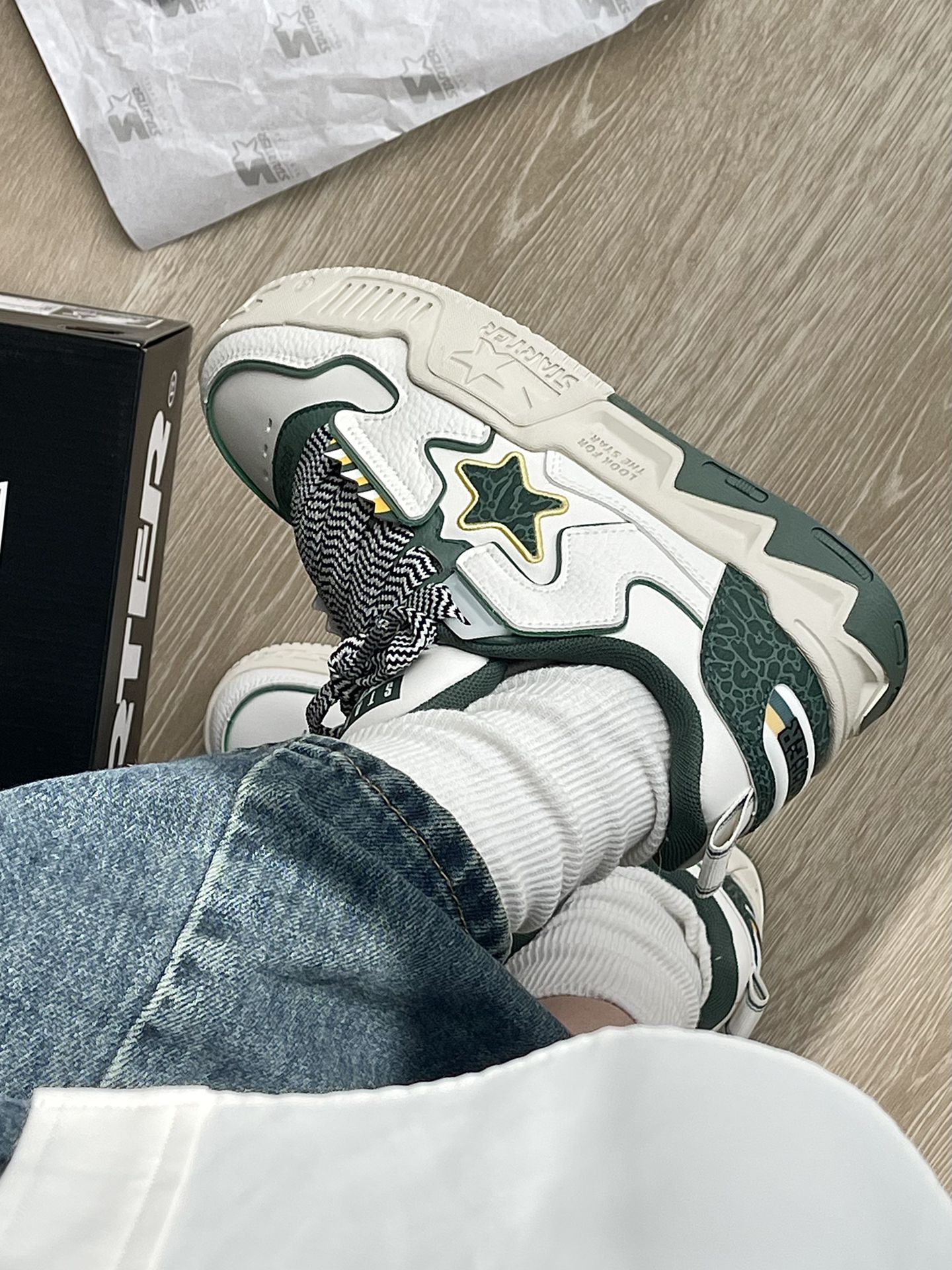 低帮 系带  - VALI鞋履AI设计主图