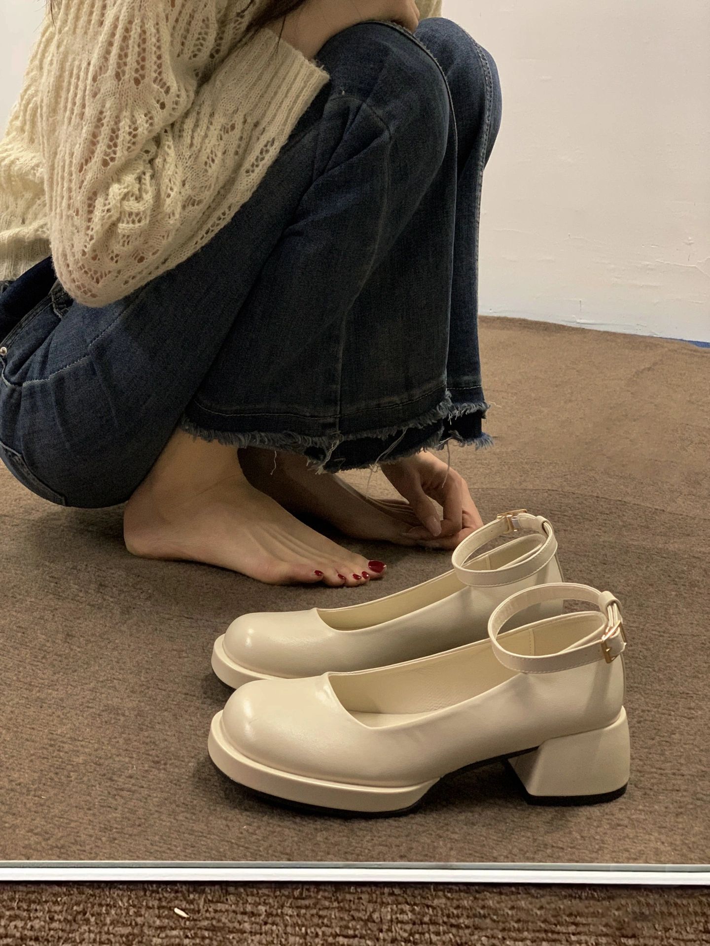 圆头 浅口鞋 皮革  - VALI鞋履AI设计主图