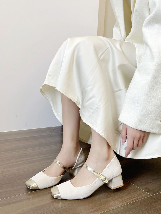 A型 气泡白 亮白色 蒸气灰 极简 