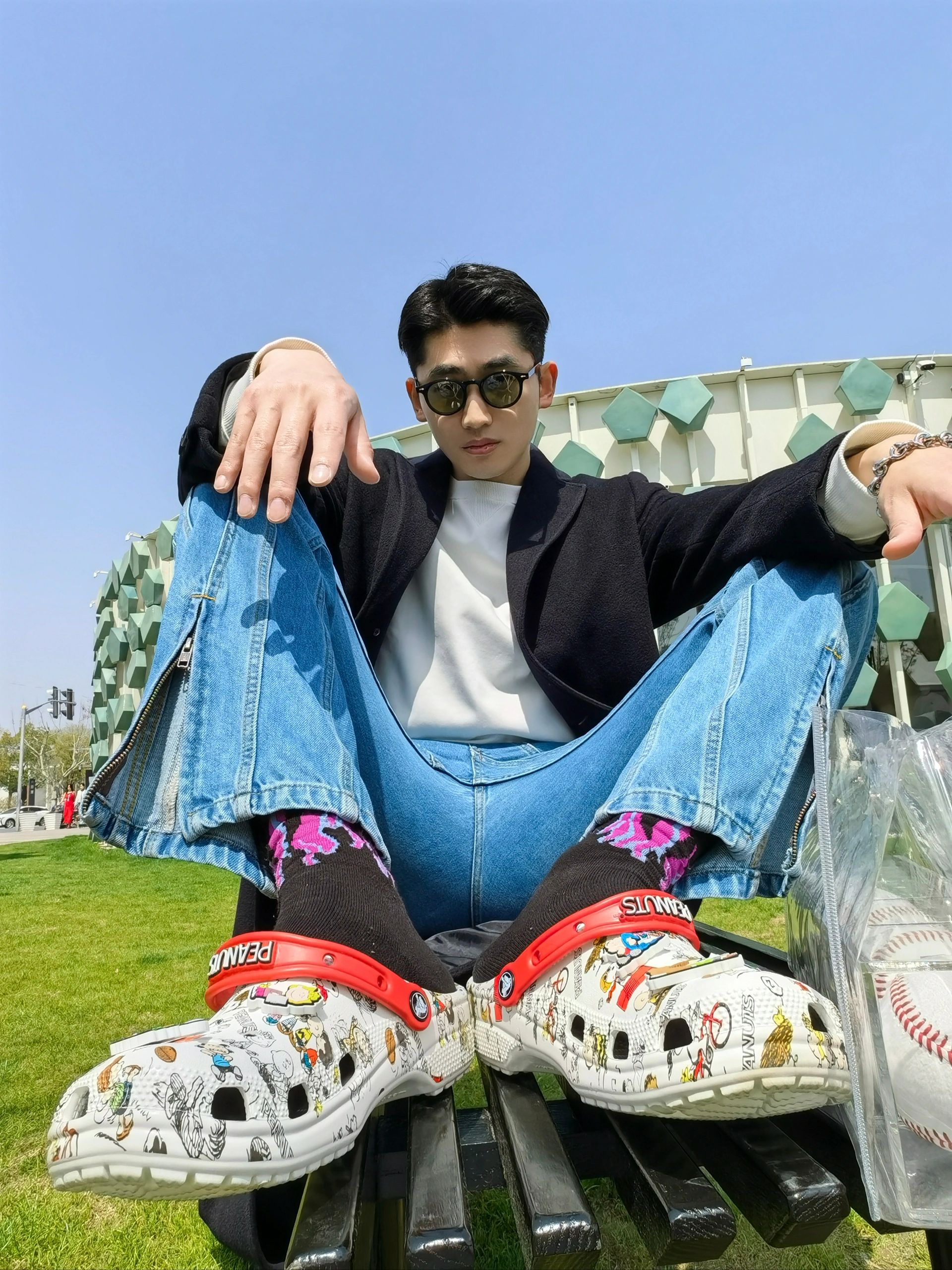 牛仔面料 A型 洗水 毛边 蓝黑色  - VALI鞋履AI设计主图