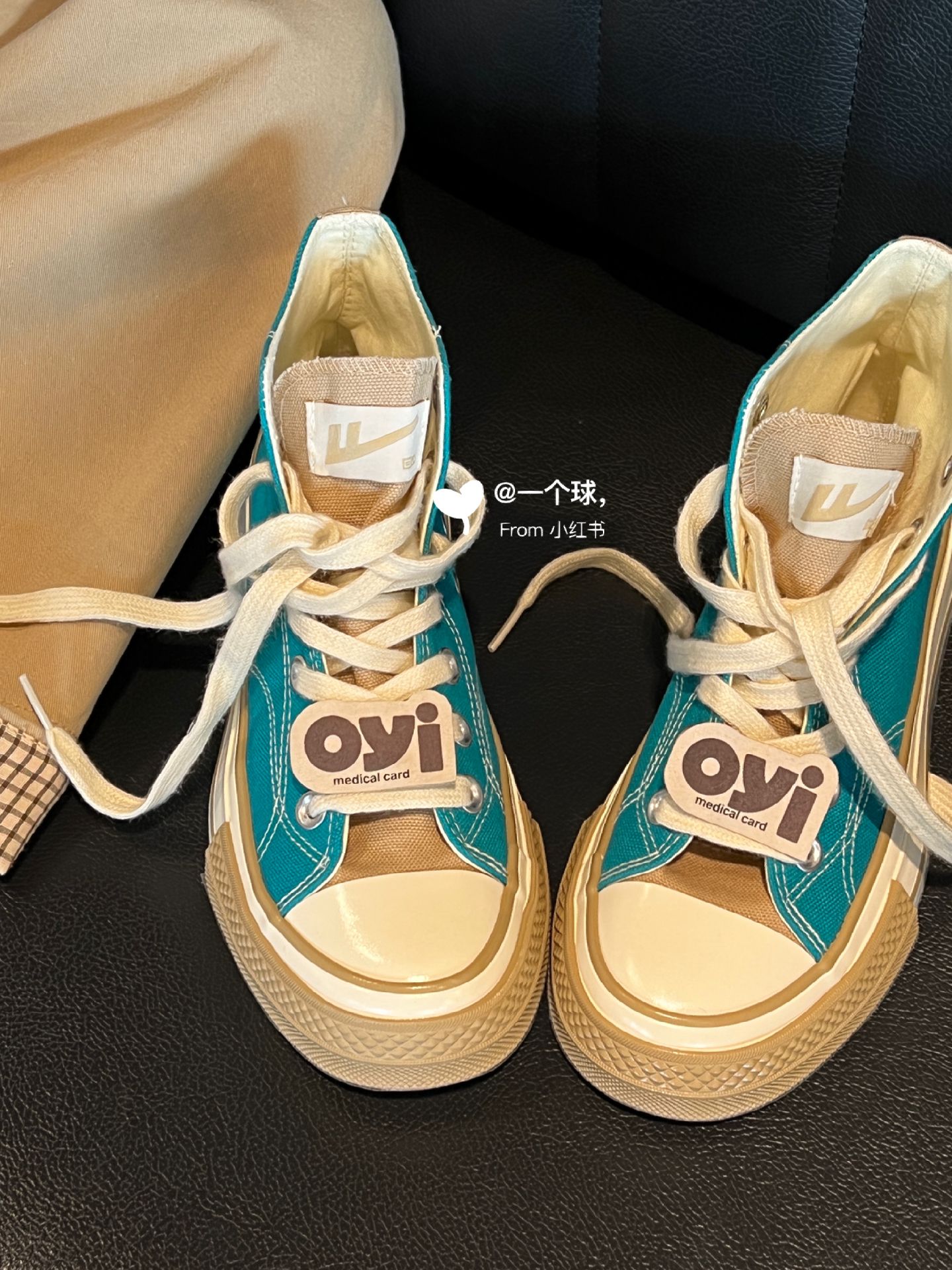 高帮 系带  - VALI鞋履AI设计主图