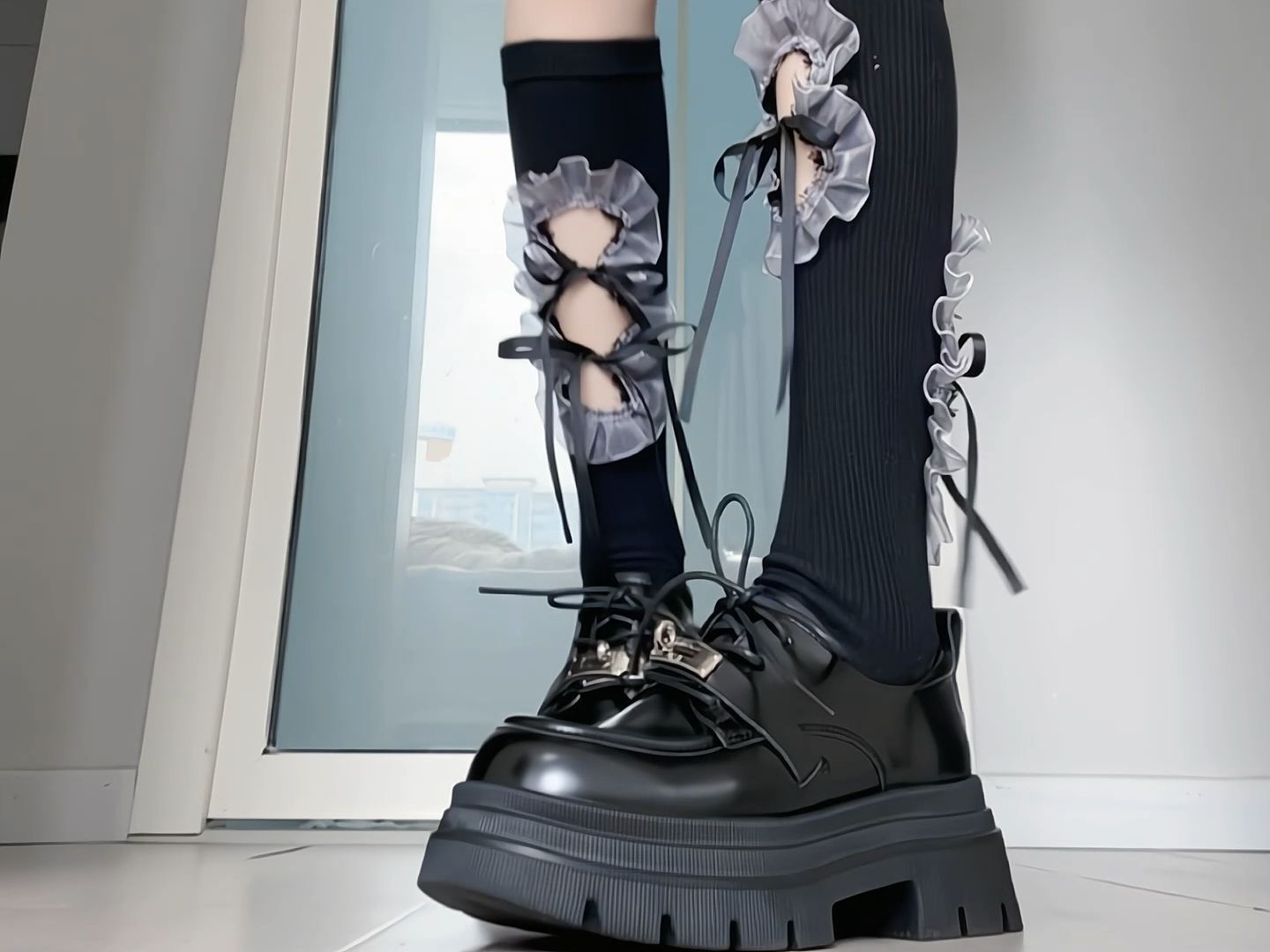 厚底 圆头 系带 皮革  - VALI鞋履AI设计主图