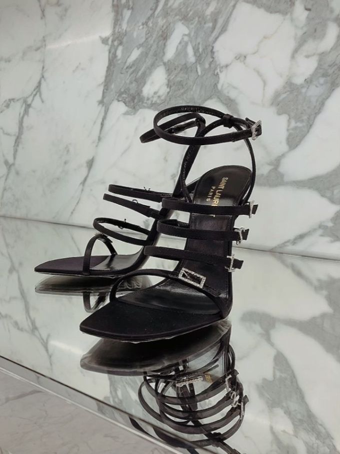 高跟 粗跟 无帮 袢扣 皮革 