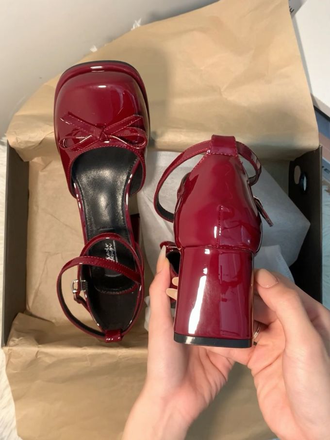 无帮 袢扣 皮革 