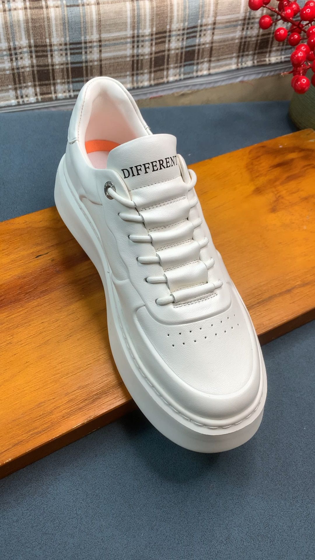 低帮 松紧带 皮革  - VALI鞋履AI设计主图